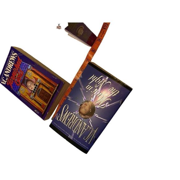 Lot Of 3 VC Andrews Heart Song Tarnished Gold Paperback Book Set Fiction Novel - Picture 8 of 9